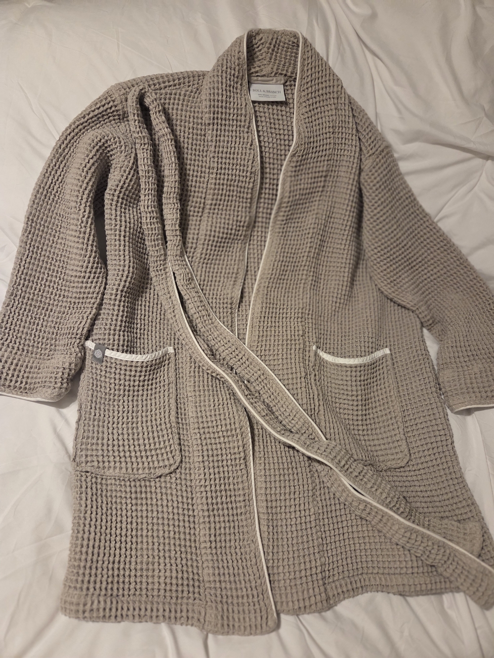 Boll & Branch (L) Waffle Knit Taupe Robe with Pocket Trim 100% Organic Cotton